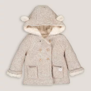 Warme Strickjacke mit Kapuze