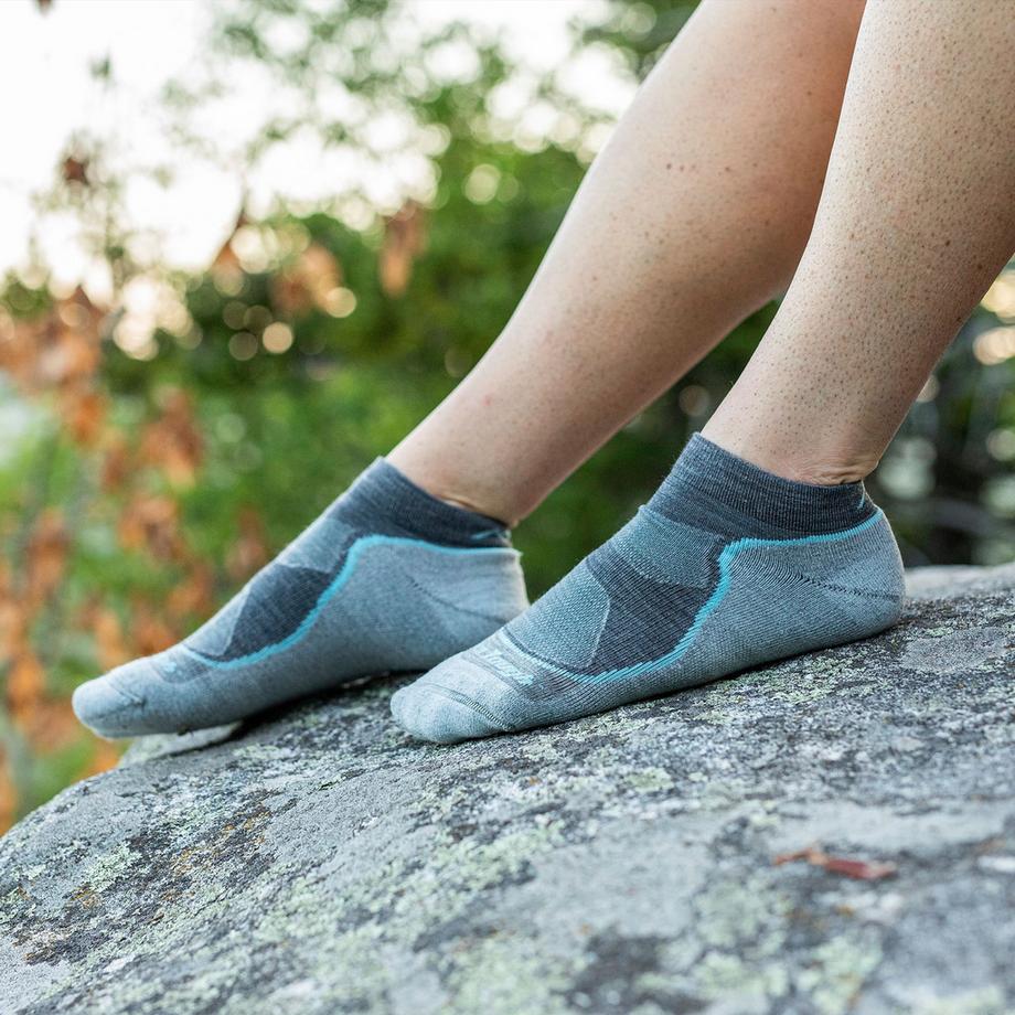 Darn Tough Vermont  Darn Tough Chaussettes Femme Randonnée Basses Laine Mérinos Légères 