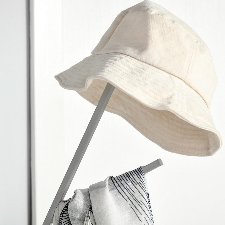 Northio  Garderobenständer Standgarderobe, Kleiderständer, Flurgarderobe In Weiß, Metall, 45X45X180Cm 