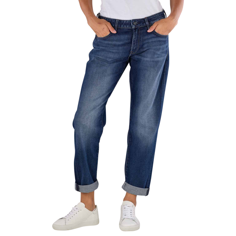 Kate Jeans Boyfriend