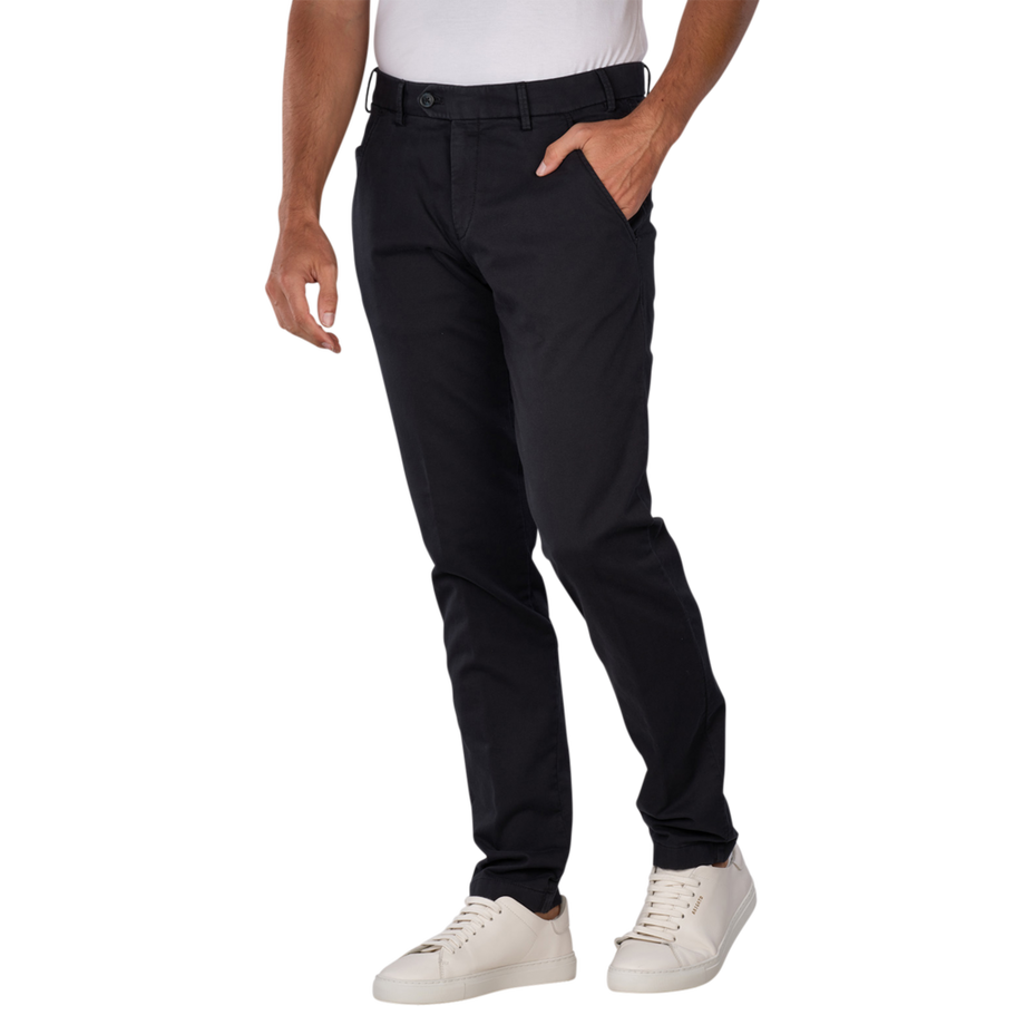Hiltl Tourist Chino 4 Season Traveller Slim Fit  