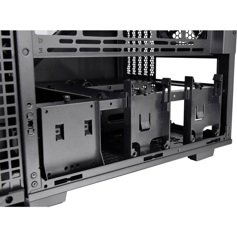 Thermaltake  PC Case 