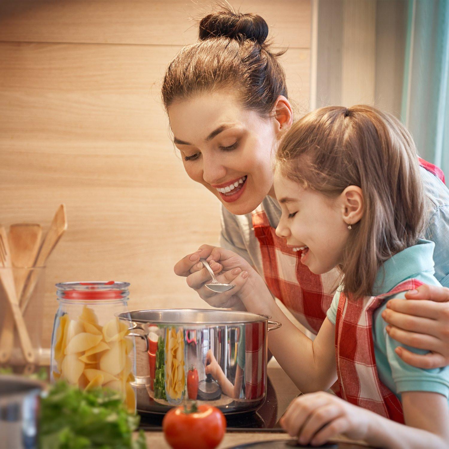 B2X Barattoli per la conservazione con coperchio in set da 4  