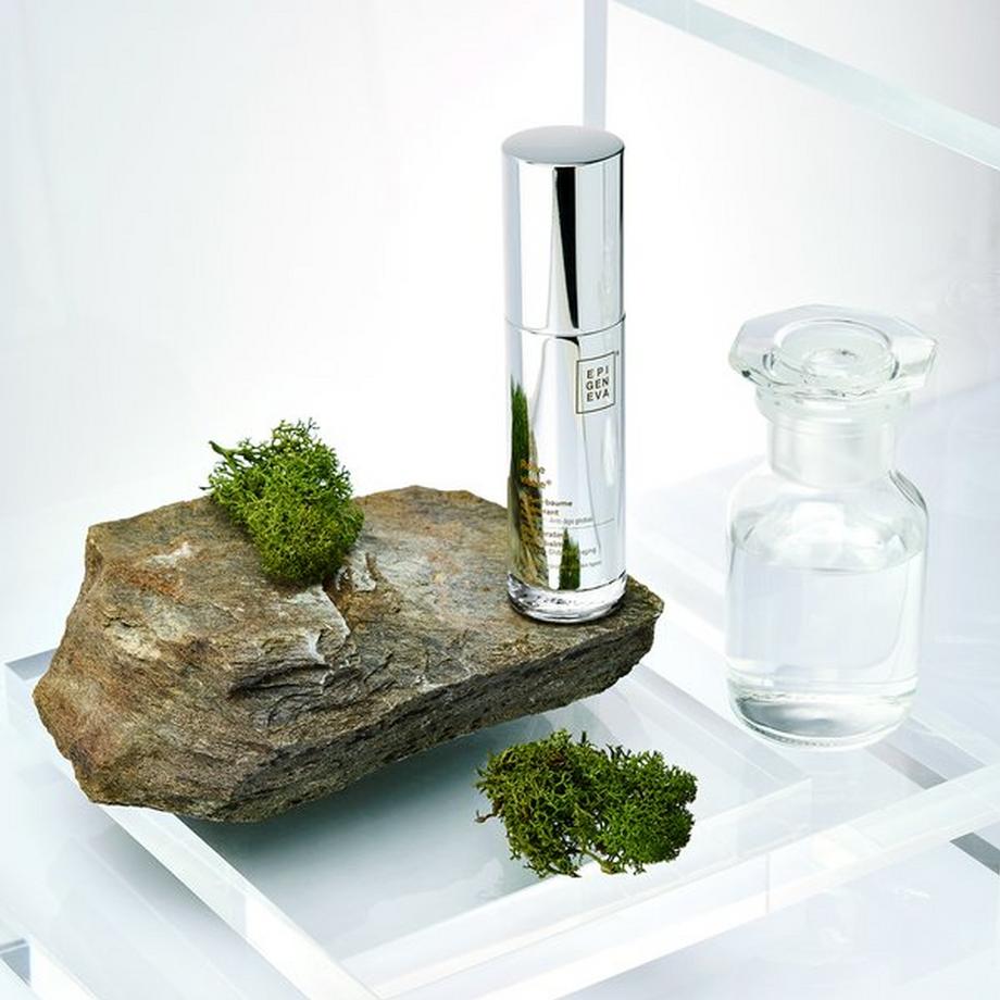 Epigeneva  Sérum-baume Régénérant Protecteur Anti-âge global - Robe vitale® 