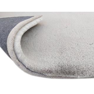 Vente-unique Hochflorteppich in Pelz-Optik - 160 x 230 cm - Grau - BUNNY  