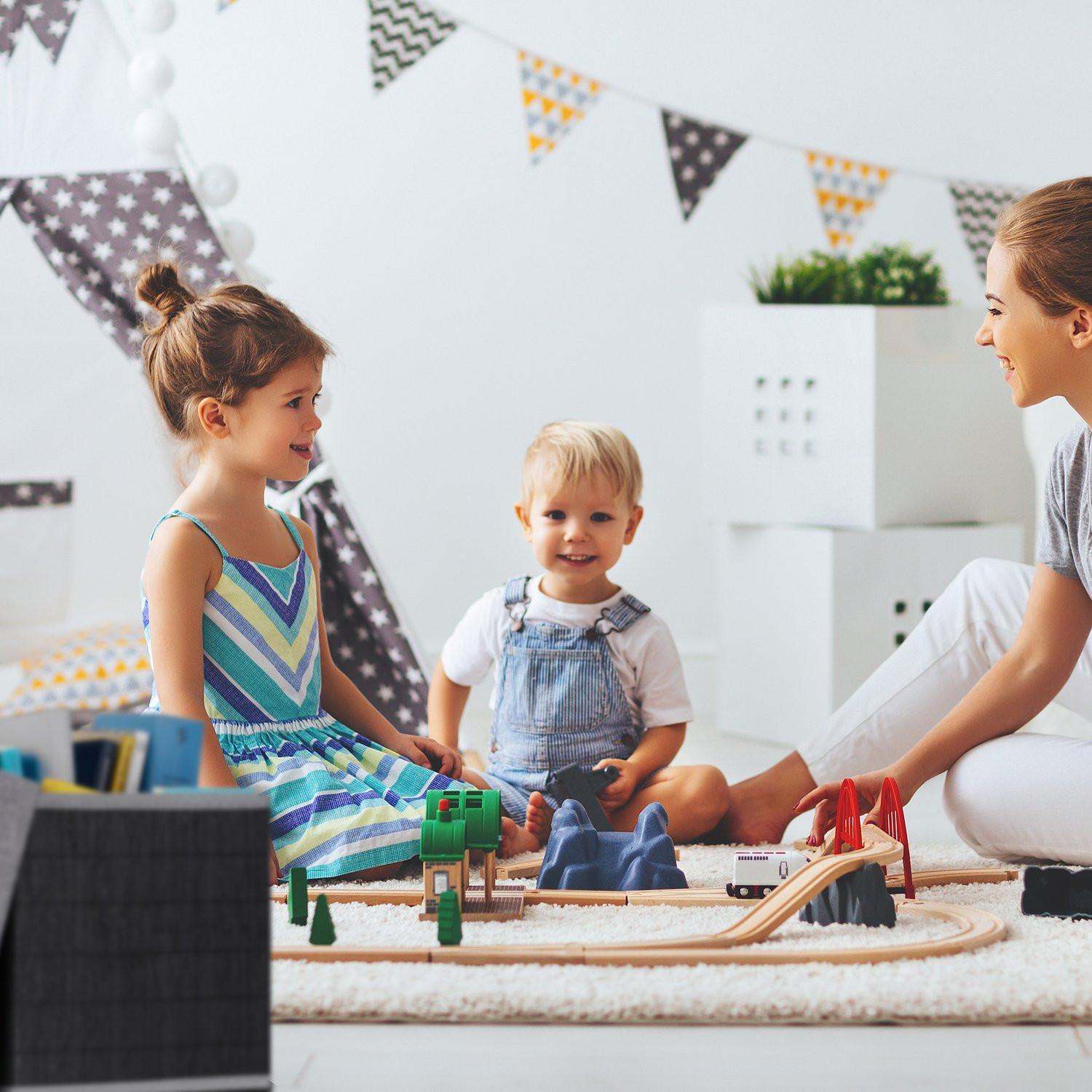 B2X Schwarzer Hocker mit Stauraum  