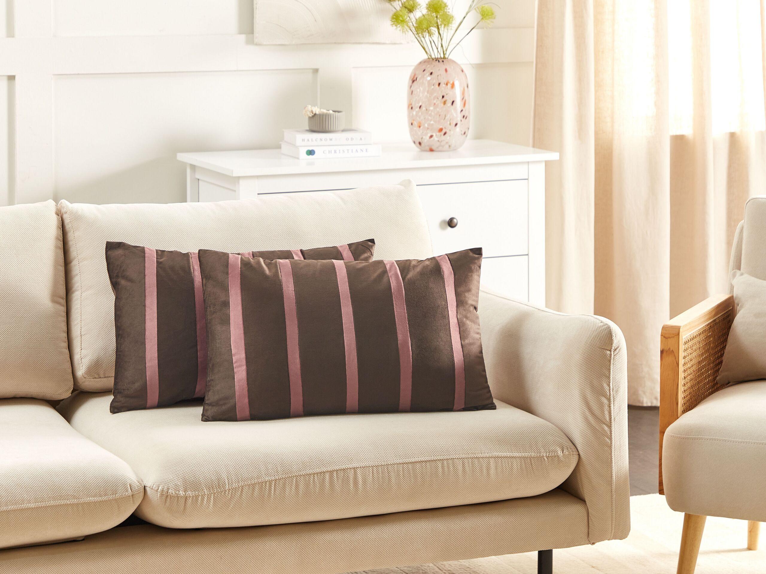 Beliani Lot de 2 coussins décoratifs en Velours Boho CRODYLINE  