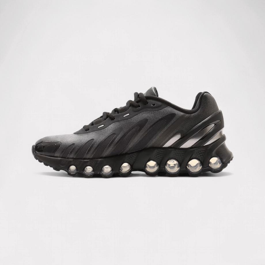 NIKE  Air Max Dn8 - Black Metallic Grey 