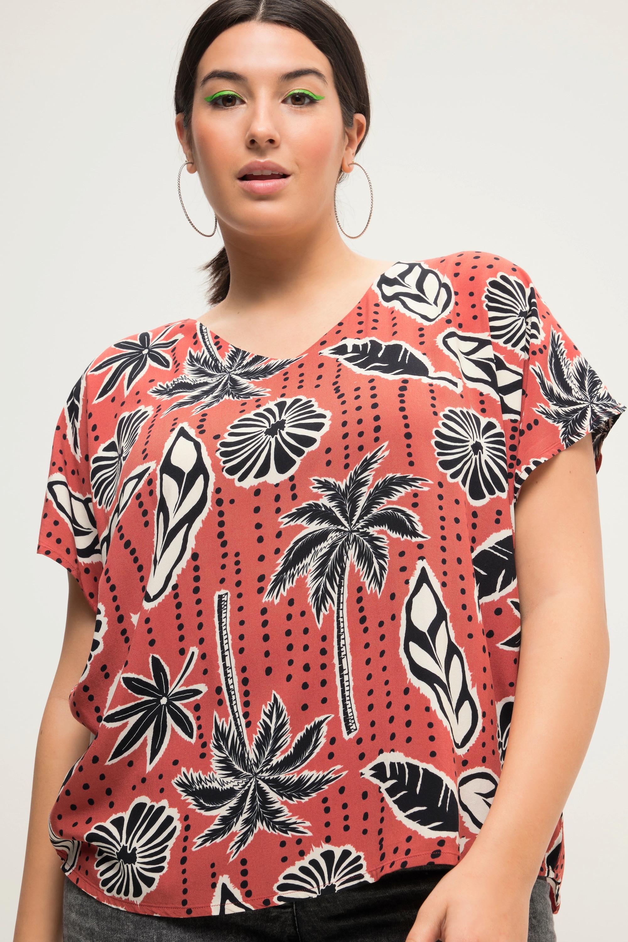 Studio Untold  Blouse oversized à encolure en V et imprimé feuilles de palmier 