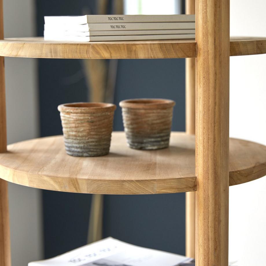 Tikamoon Regal aus massivem Teak Poline  