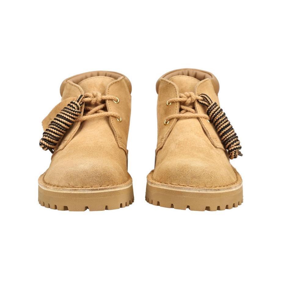 Clarks Veloursleder Stiefelette mit kräftiger Sohle  