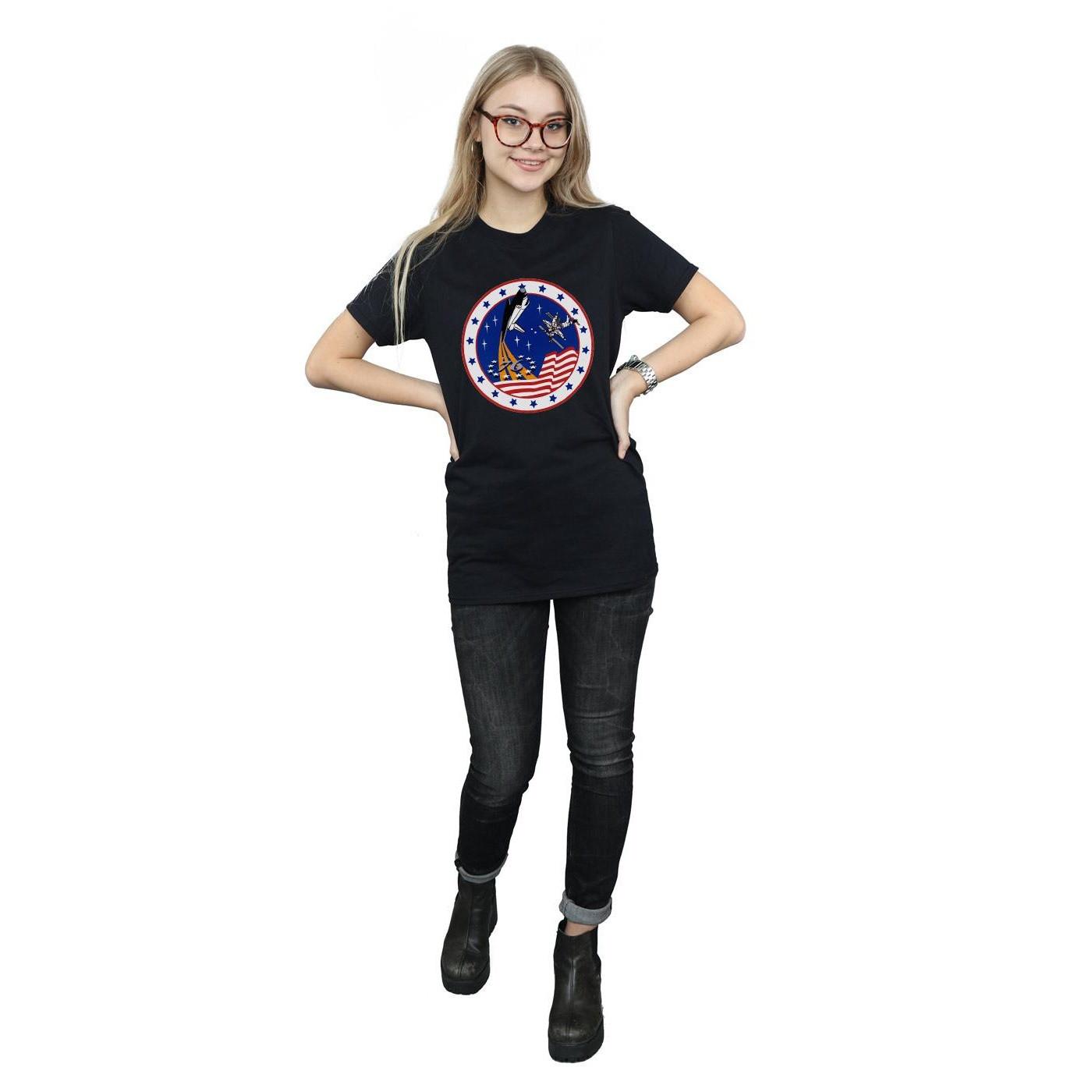 Nasa  Classic Rocket 76 TShirt 