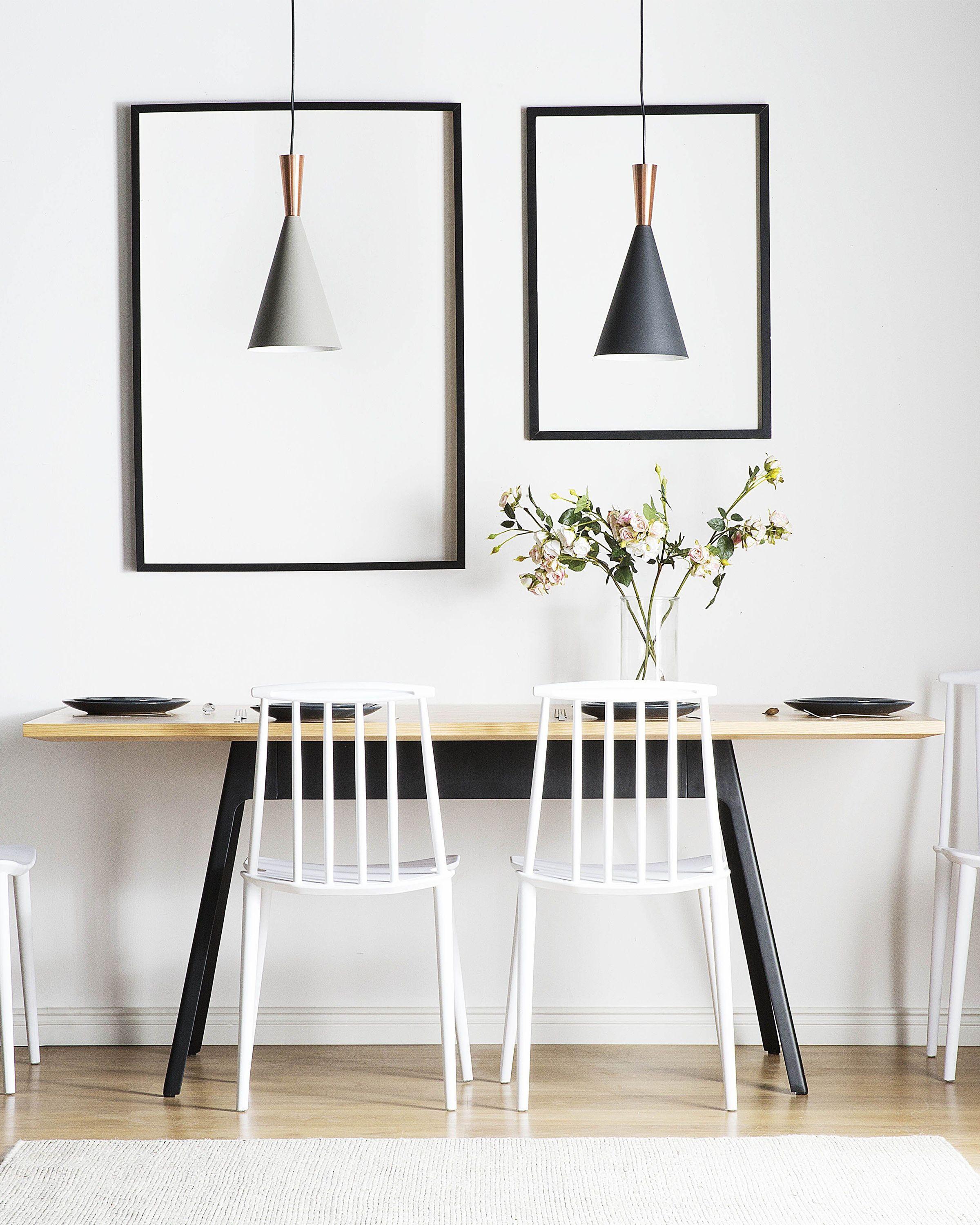 Beliani Esszimmerstuhl 2er Set aus Kunststoff Retro VENTNOR  