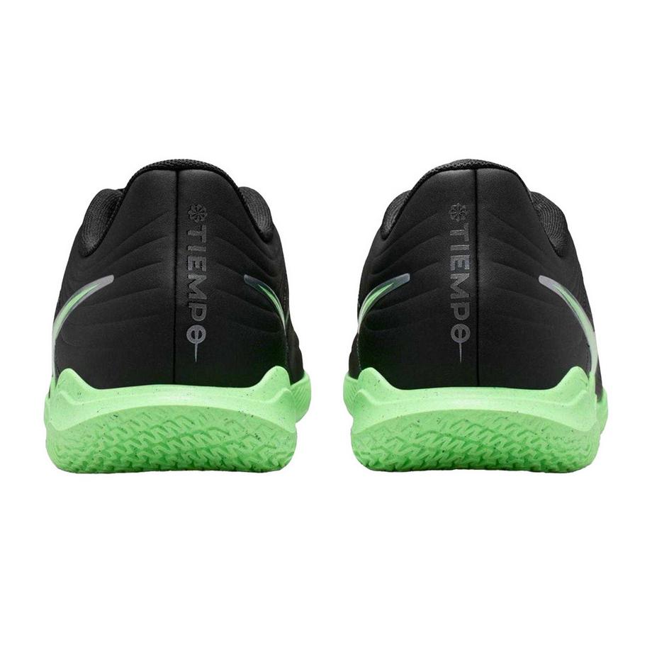 NIKE Tiempo Club Scarpe Da Calcio Vestibilità Aderente  