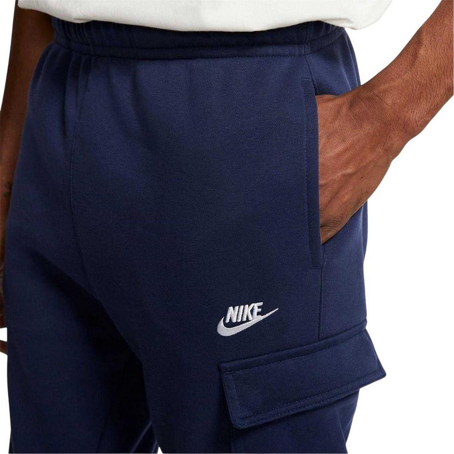 NIKE  Sportswear Club Cargo Jogginghosen 