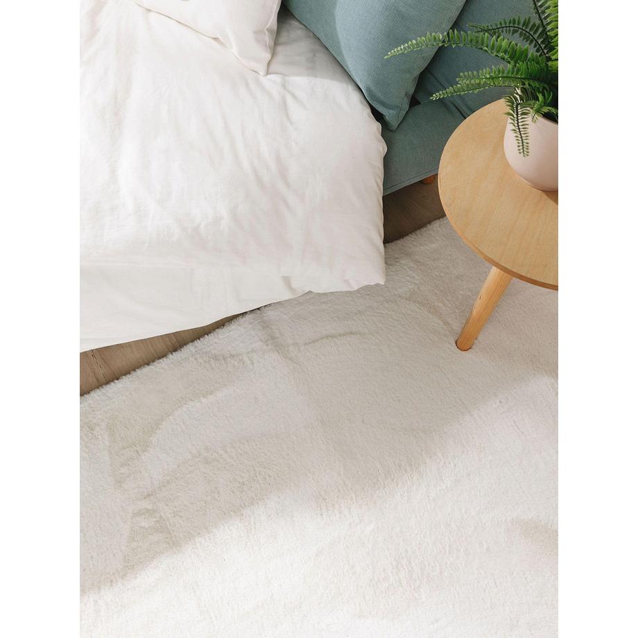 Benuta Kunstfellteppich Furry Cream  