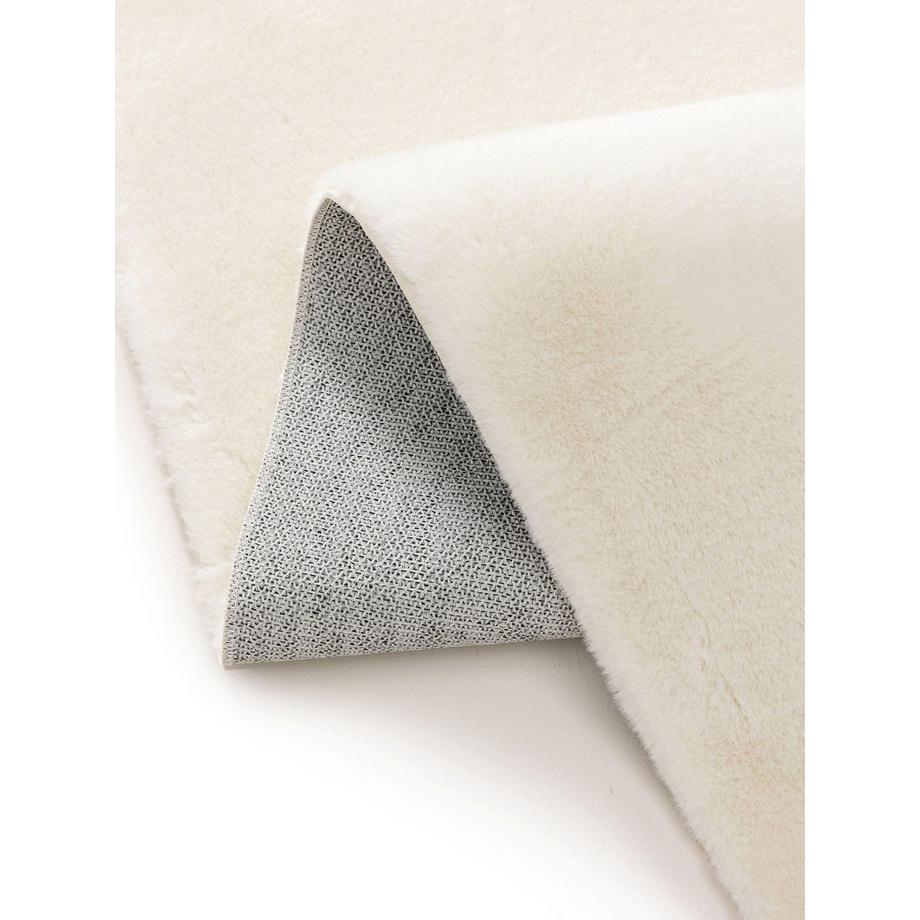 Benuta Kunstfellteppich Furry Cream  