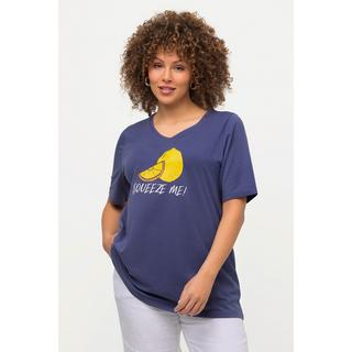 Ulla Popken  T-shirt dal taglio svasato con limoni, scollo a V e mezze maniche 