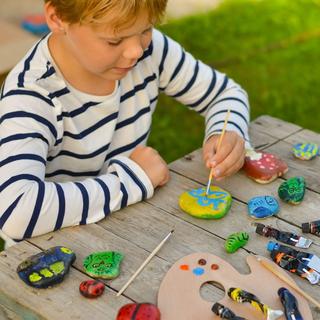 B2X Dunkelgraue Steine ​​zum Bemalen  