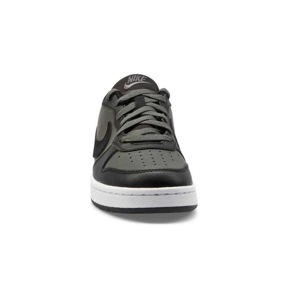 NIKE Court Borough Low Sneaker  