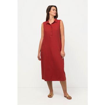 Robe midi. Silhouette en A, sans manches. Lin mélangé. Col à revers.