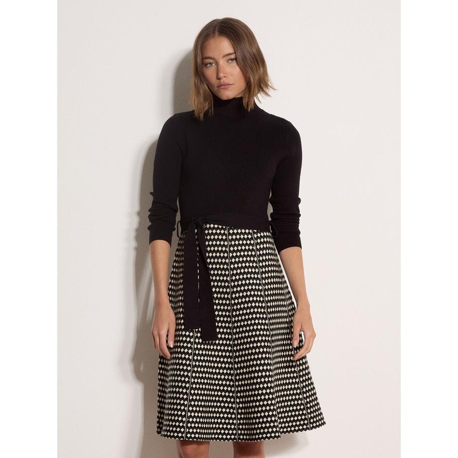 Robe midi patineuse en maille à motif losange
