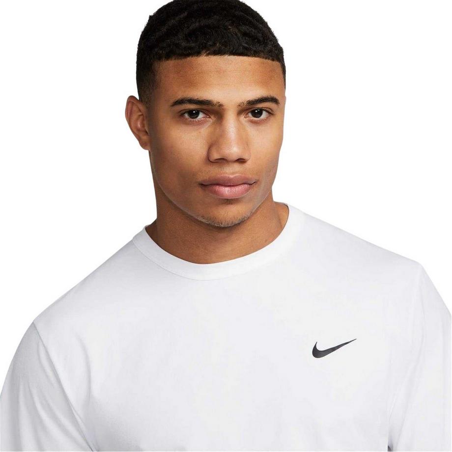 NIKE  Hyverse Maglietta Swoosh Maniche Corte 