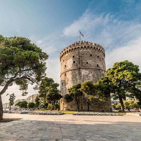 Geschenkidee  A la découverte de Thessalonique, apéro dans la OTE Tower inclus (pour 2 personnes) 