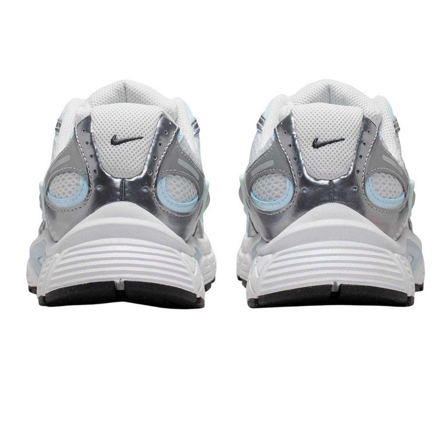 NIKE V5 Rnr Scarpe Sportive  
