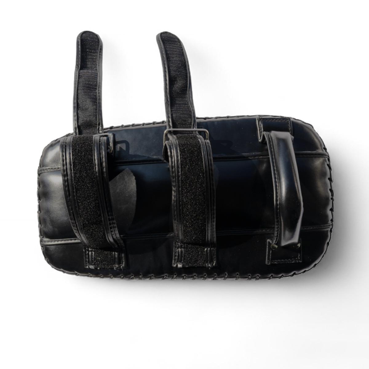 Omada  Omada Kunstleder-Schild / -Tritt-Pao 