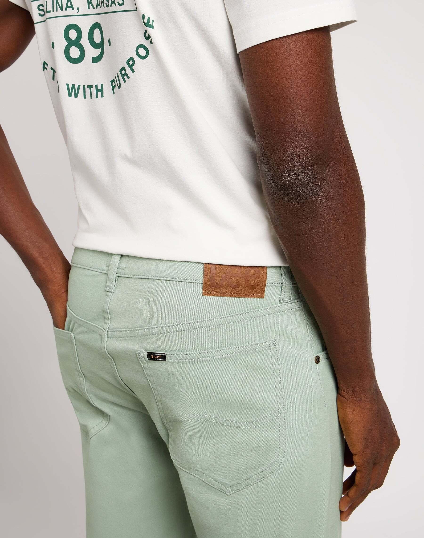 Lee Daren Zip Fly Straight Leg Hose  