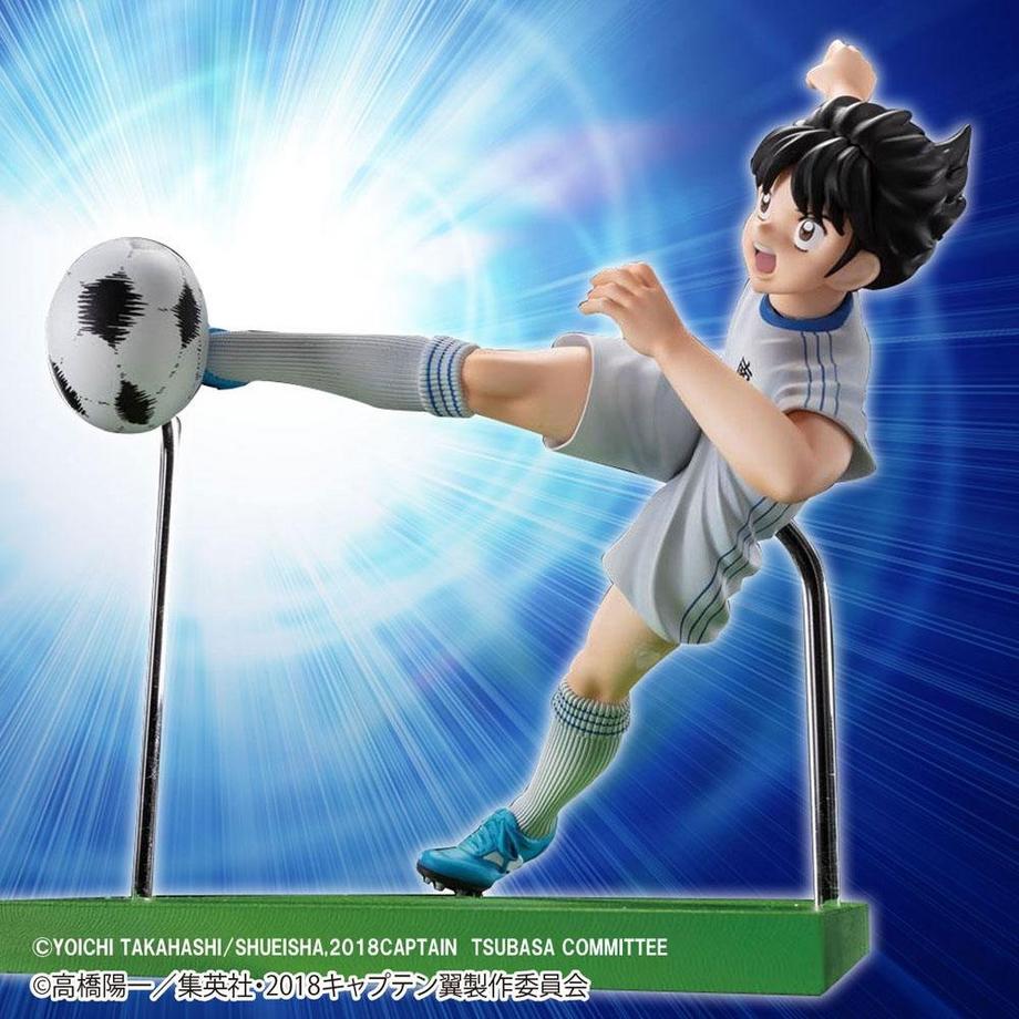 Banpresto  Statische Figur - Die tollen Fussballstars - Ben Becker / Misaki  - Pose de tir 