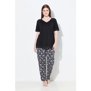 Pigiama con foglie, scollo a V e mezze maniche