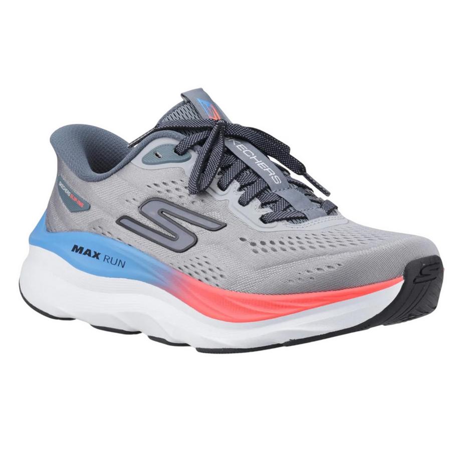 Max Run Sneaker