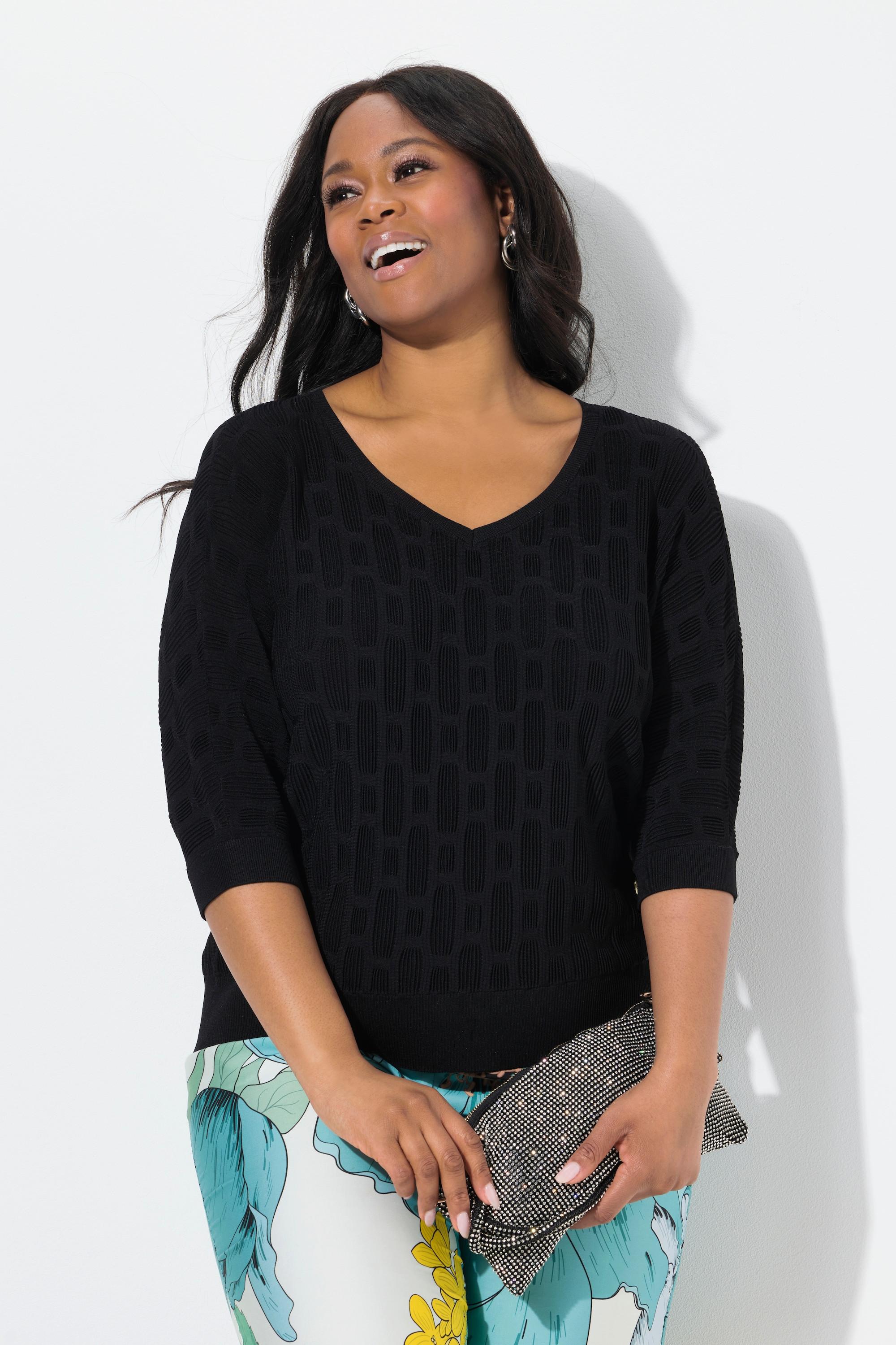 Ulla Popken T-shirt en maille 3D Design Oversize Col V Manches Courtes  