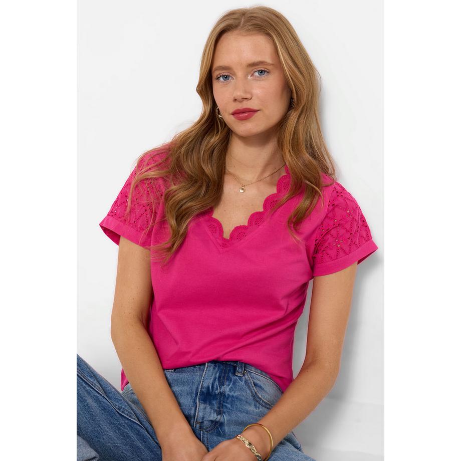Jersey-T-Shirt mit Broderie-Einsatz und V-Ausschnitt