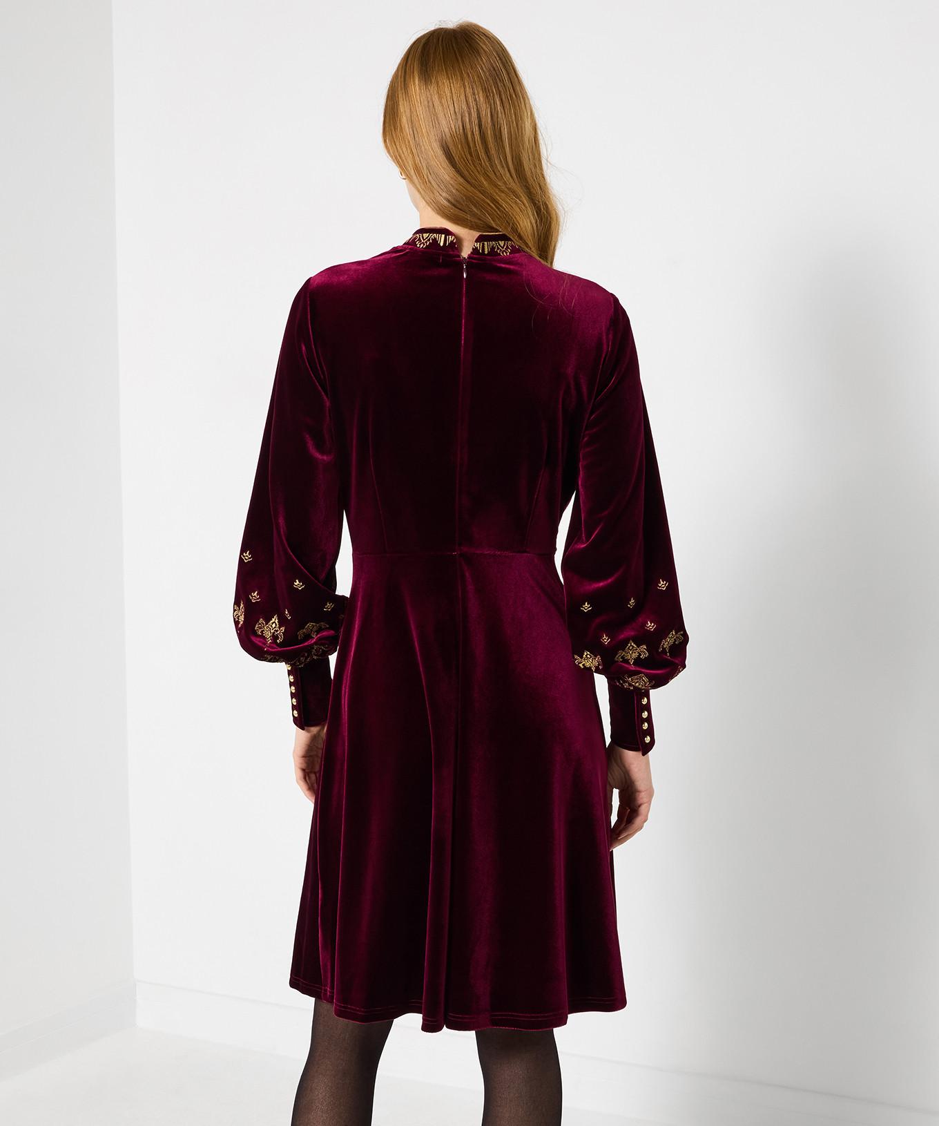 Joe Browns Stretch Samtkleid mit Stickerei  