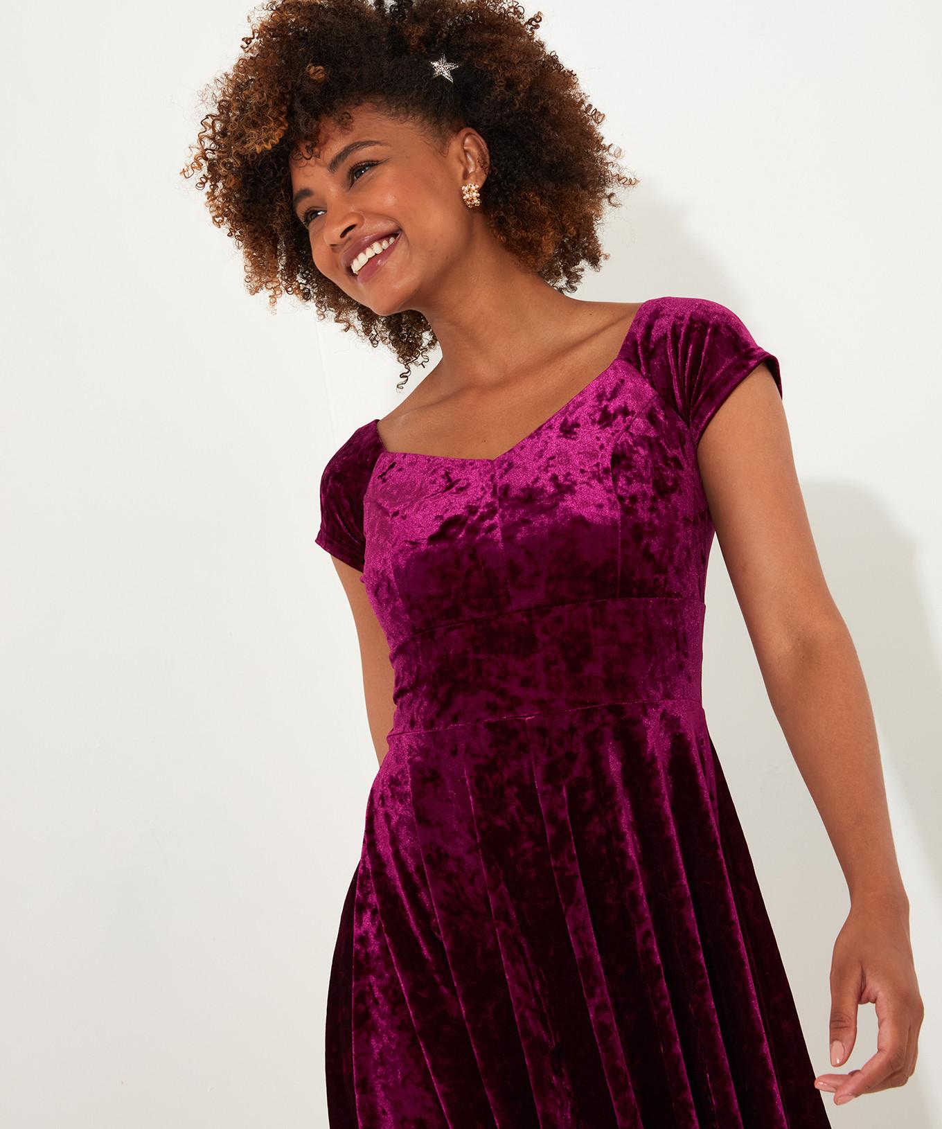 Joe Browns  Velours Kleid mit Sweetheart-Ausschnitt 