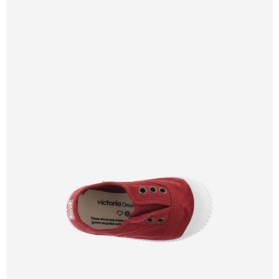 Victoria sneakers 1915  