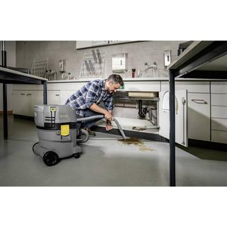 Karcher Akku Nass-/Trockensauger NT 22/1  