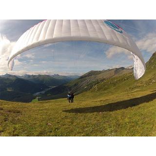 Smartbox  Tandem-Paragliding-Flug nach Davos für 2 Personen - Geschenkbox 