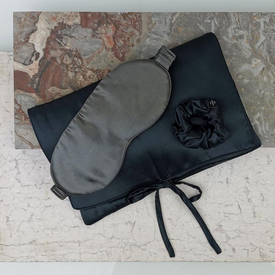 AILORIA  TRAVEL SET BEAUTY M Borsa di seta, maschera per dormire e scrunchie M 