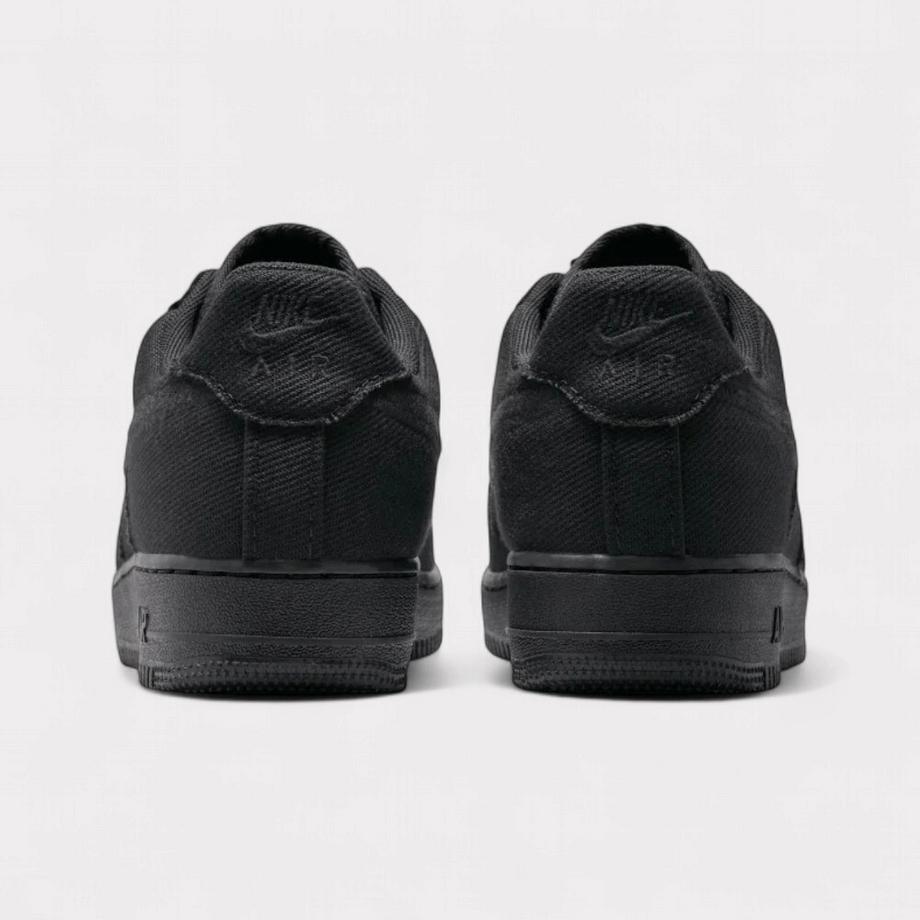 NIKE  Air Force 1 Low - Black Canvas 