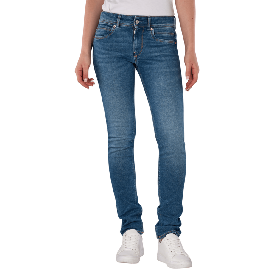 Brooke Slim Fit