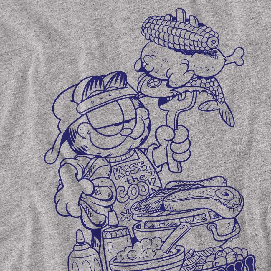 Garfield T-ShirtKing Of The Grill  
