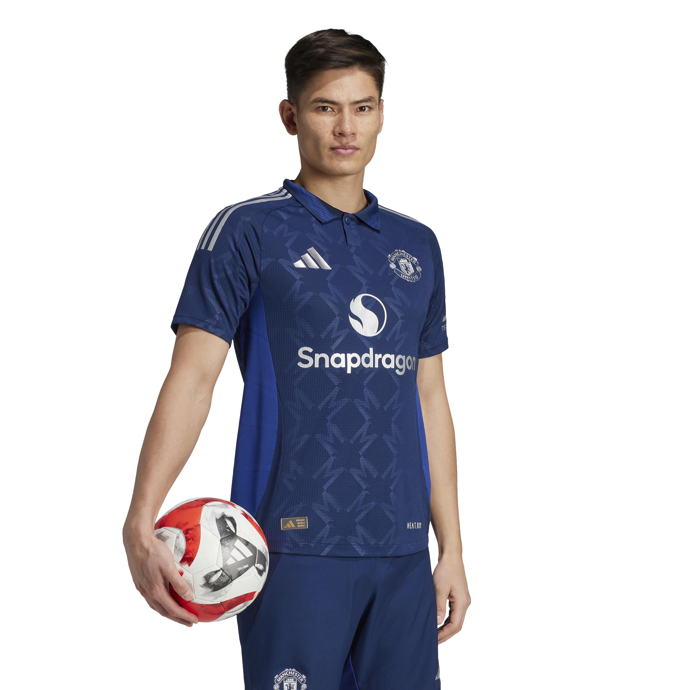 adidas  maillot extérieur authentique manchester united 2024/25 