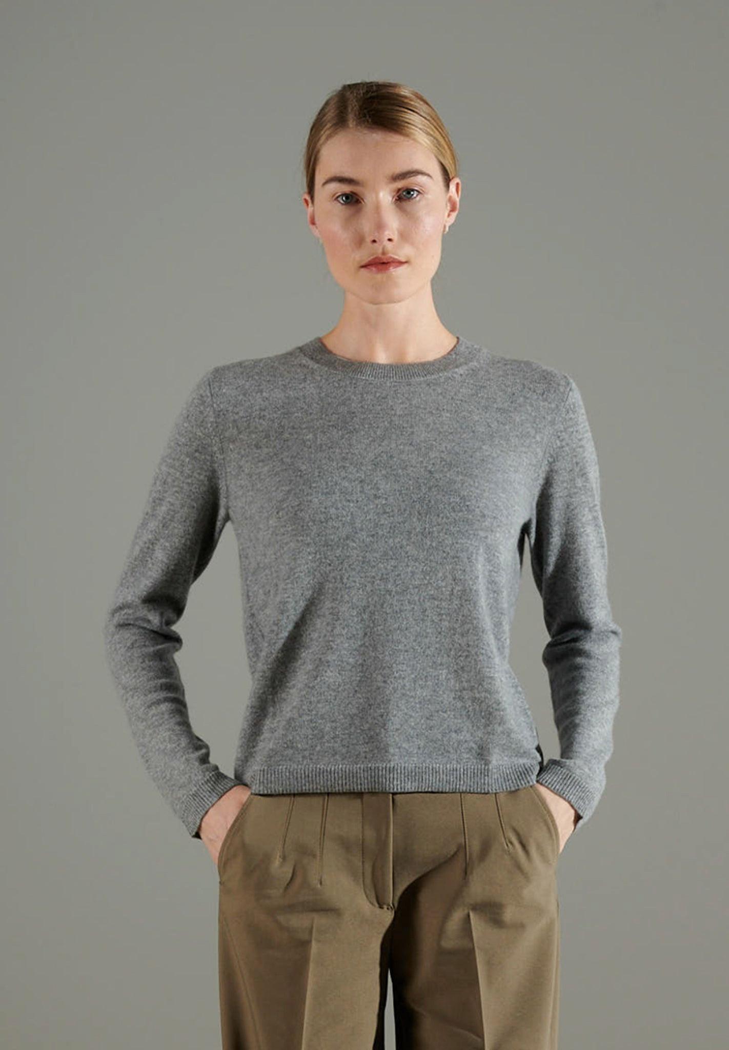 Studio Cashmere8  NAMI 4 Pullover mit Rundhalsausschnitt - 100% Kaschmir 