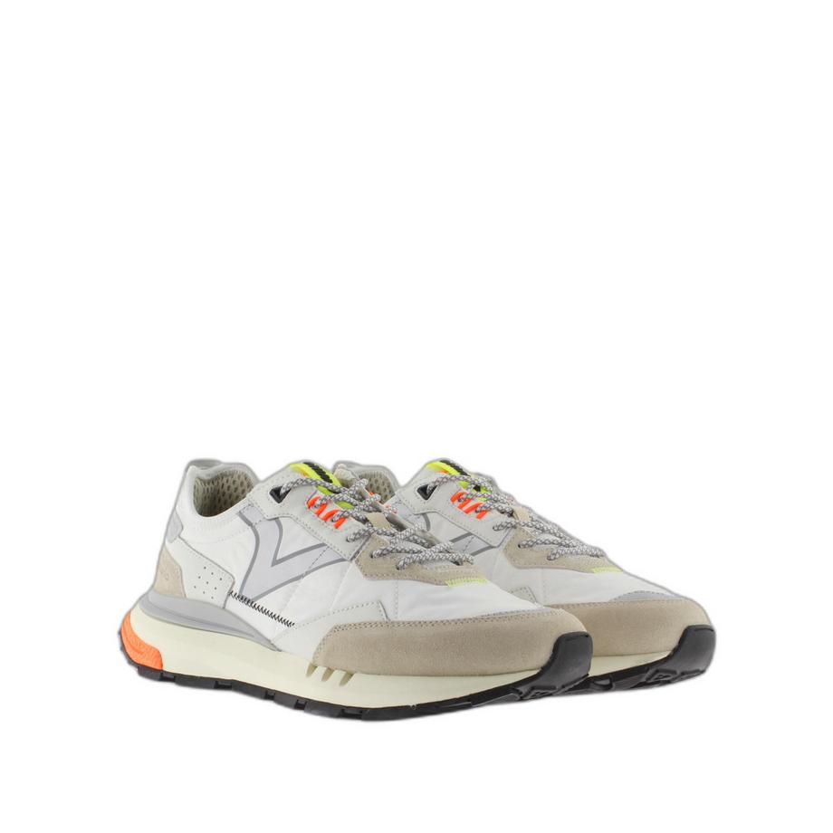 Victoria Wing Evo Sneakers  