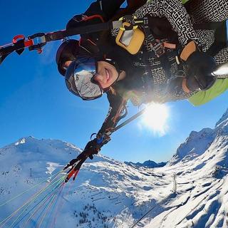 Geschenkidee  Vol en parapente Engadine - "Action" 15 minutes de vol (pour 1 personne) 