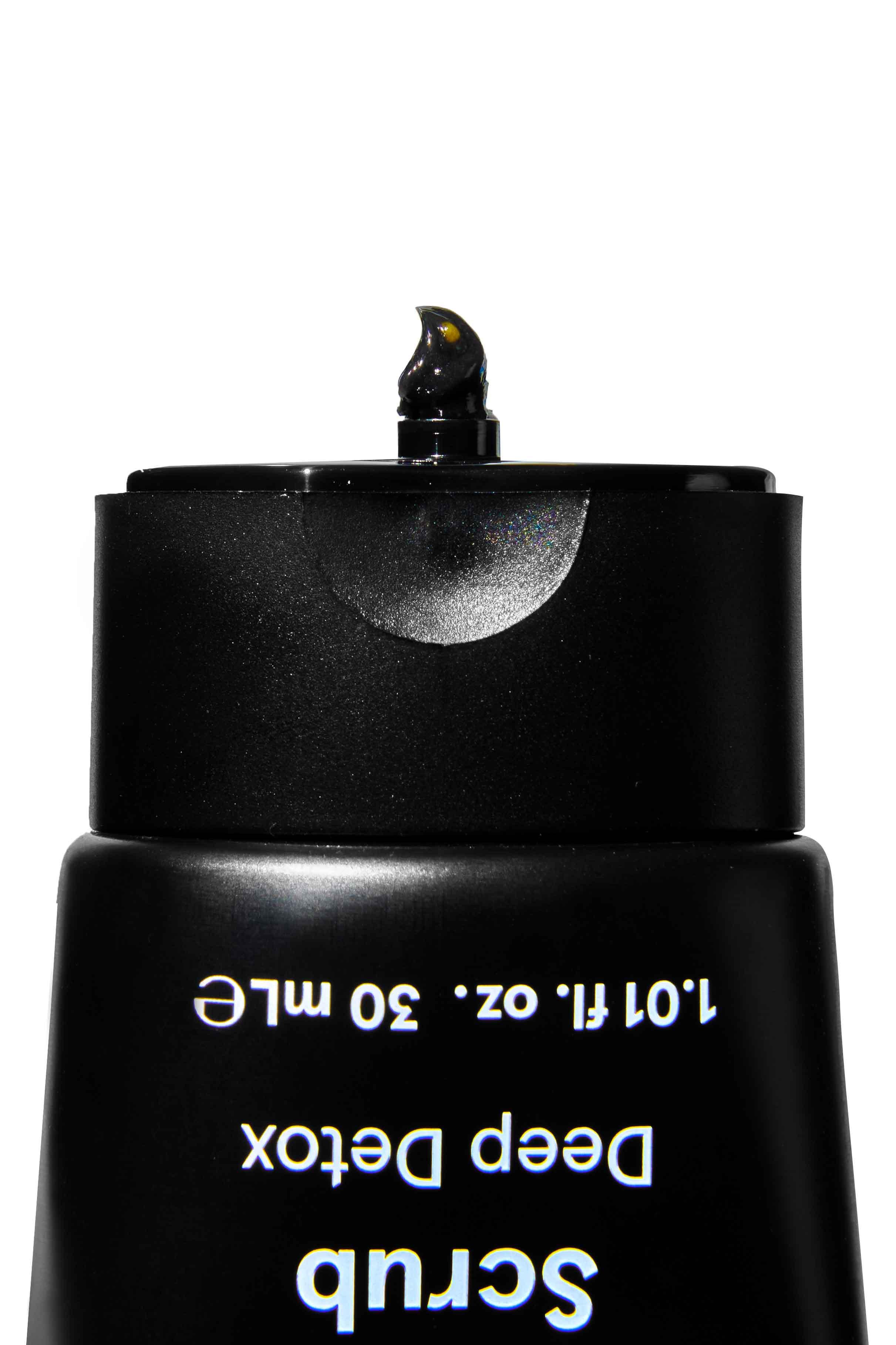 Lumin Skincare  Lumin Skincare Charcoal Scrub Deep Detox (30ml) 